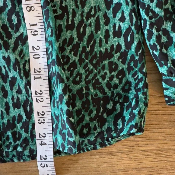 TUCKER 100% Silk Leopard Print Blouse-Aqua Green/Black-Womens Size S-Retail $295 - Picture 5 of 14
